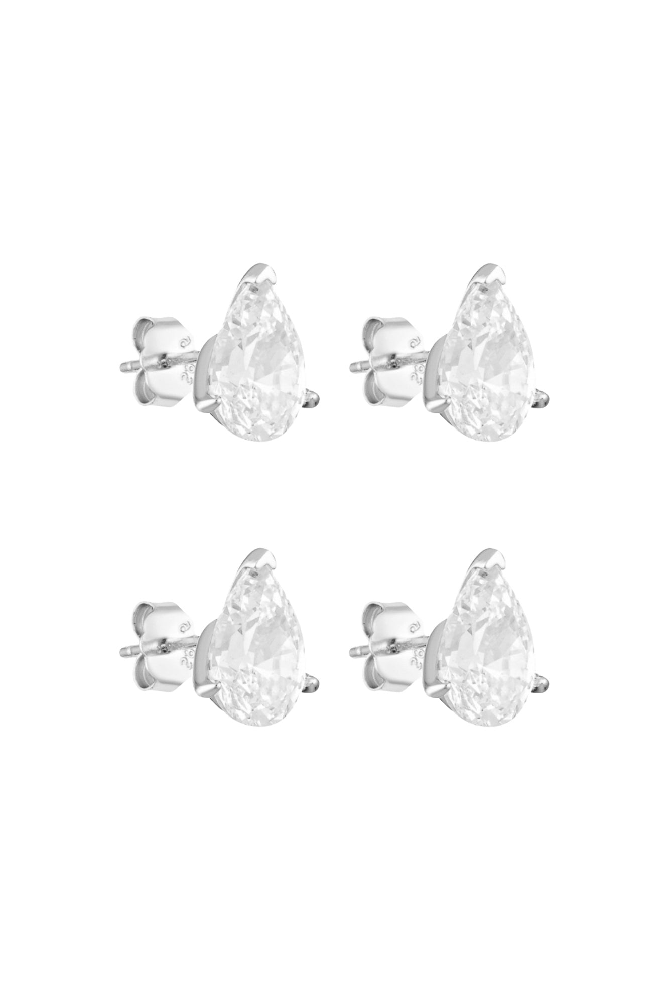 Pear Studs 2CT Set