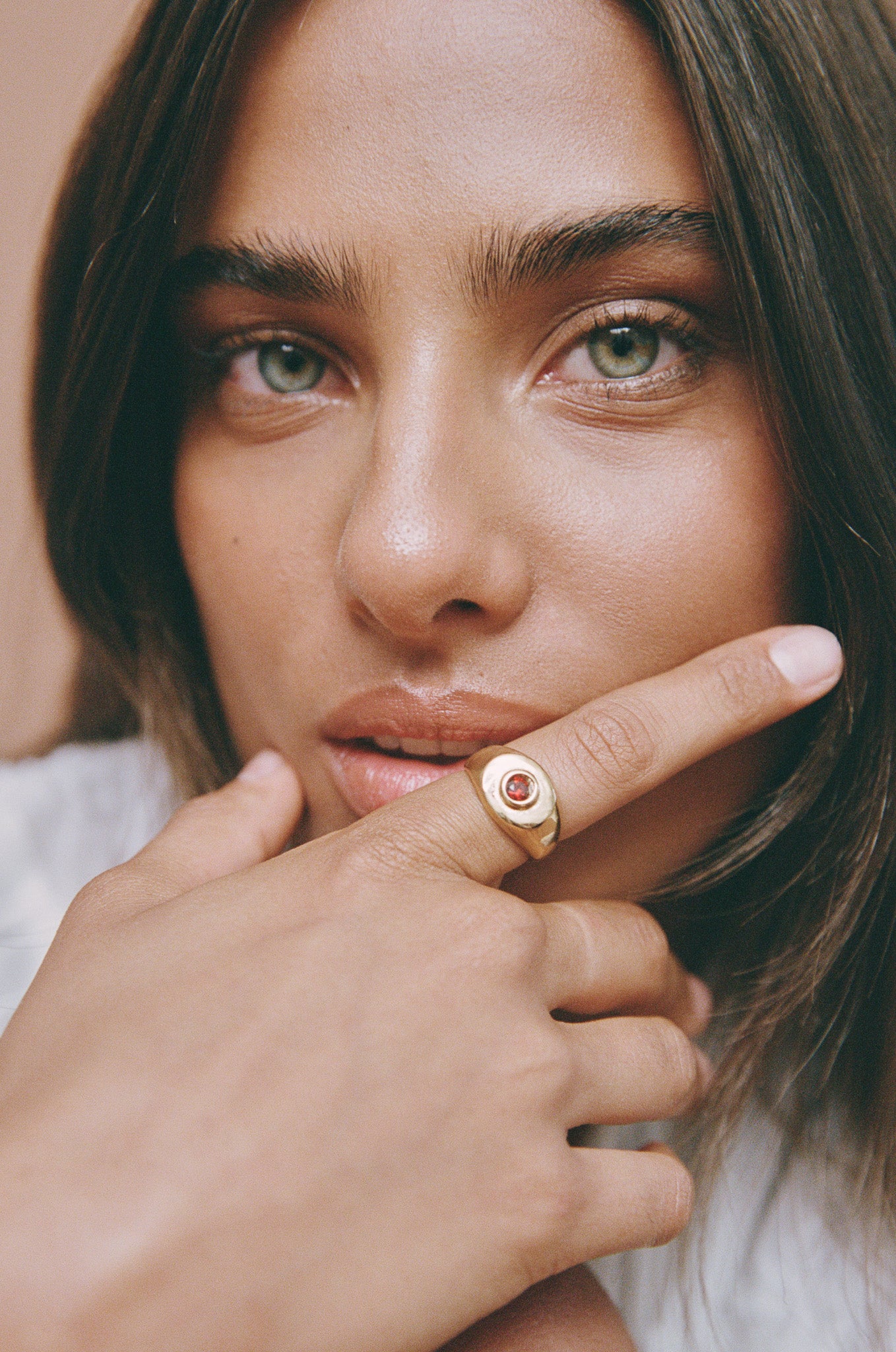 Porter Jewellery | 18k gold Vermeil | Heritage Signet Ring Garnet