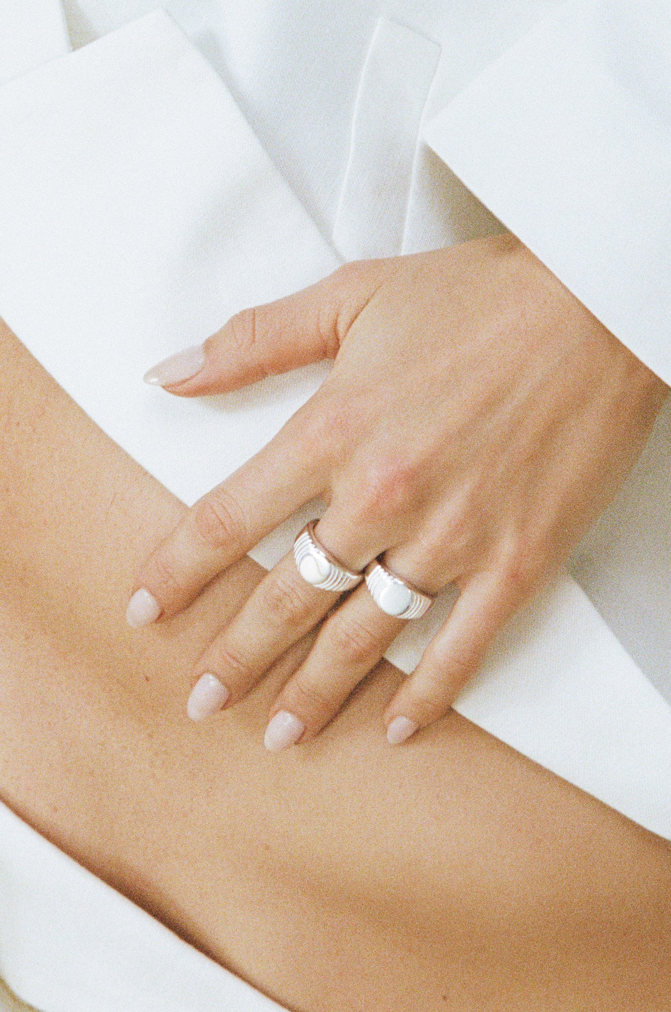 Nonno Signet Ring - White Gold