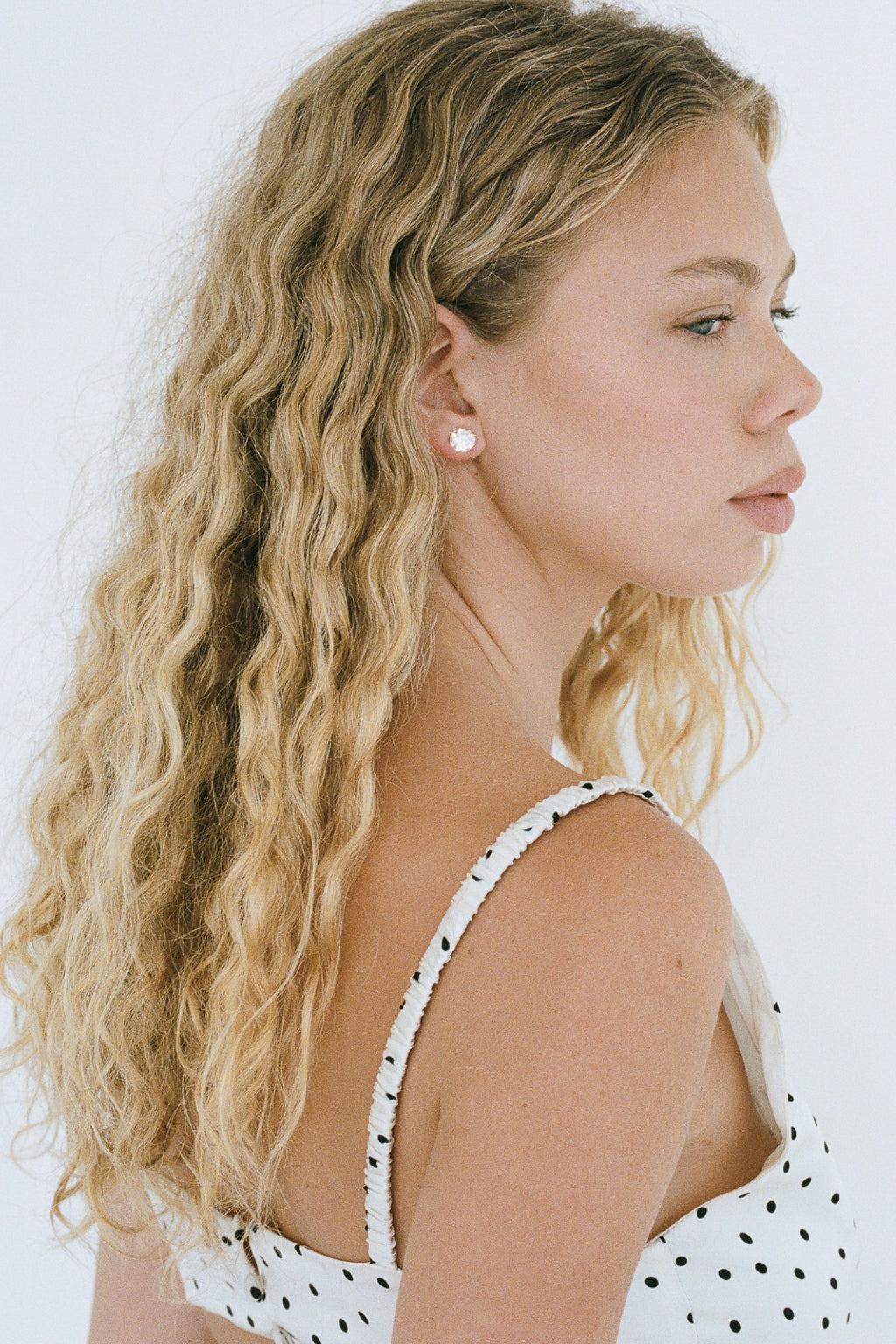 Round Studs 2CT