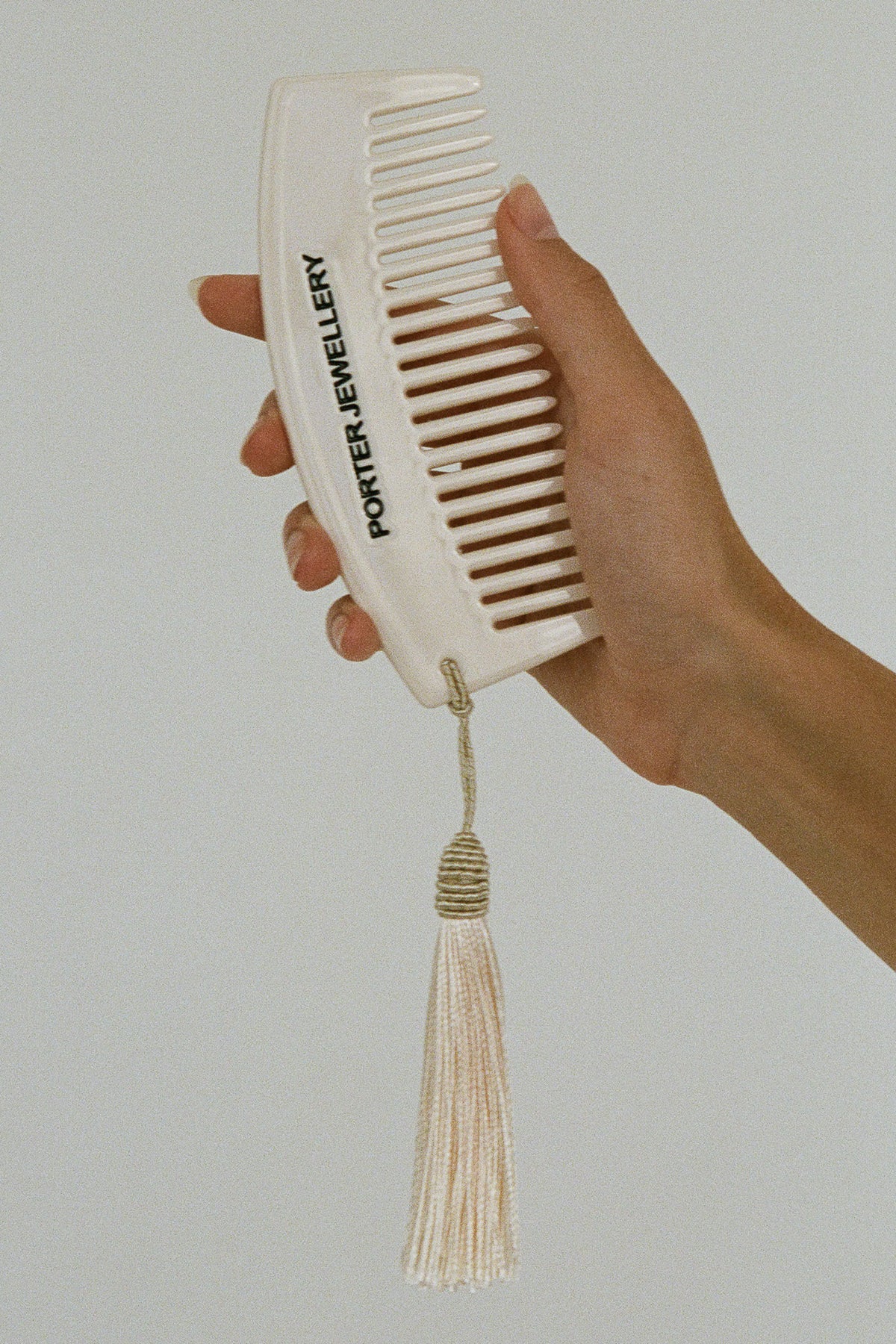 Tassel Comb - Creme